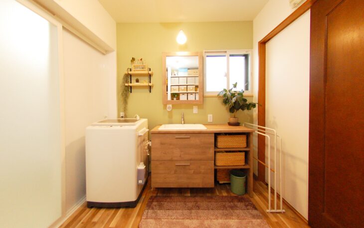 未来のリビングと結ぶ水まわりリノベ